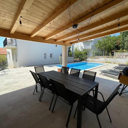 דראמליי Apartments Maja מראה חיצוני תמונה
