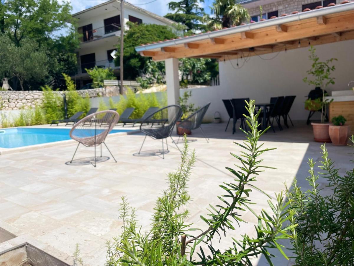 דראמליי Apartments Maja מראה חיצוני תמונה